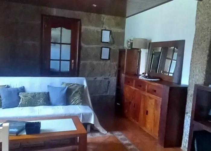 Aboucina Daire Pontevedra