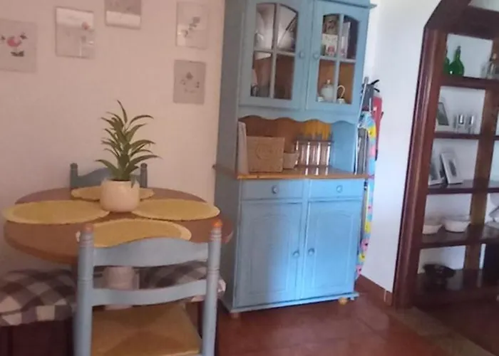 Aboucina Daire Pontevedra